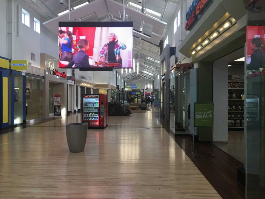 A very slow day at Gurnee Mills mall in Gurnee, IL on December 26, 2018